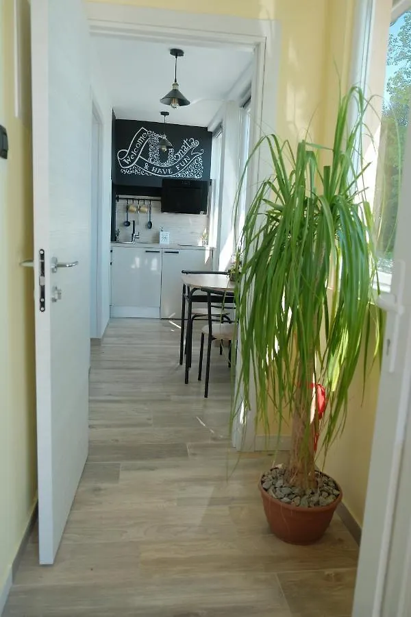 Apartmani Donata Rijeka 0*,  Croatia